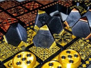 ur Kraliyet oyunu çok renkli ölüyor zar boardgame aksesuarlar tahta d4 2 mozaik paleti palette2 strateji 3d print model - Mito3D