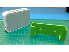 montaggio a parete tp-link tl-sf1005d switch computer tplink 3d print model - Mito3D