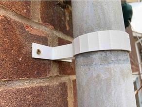downpipe gutter drain wall bracket outdoor garden mounting pipe fittings wallbracket mount 3d print model - Mito3D