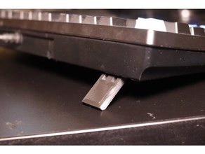 thermaltake tastiera piedi parti di ricambio gambe 3d print model - Mito3D