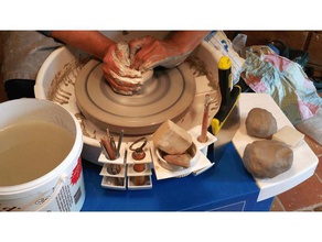 portautensili potter ruota utensili & caselle 3d print model - Mito3D