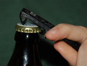 abridor de botellas cocina y comedor la cerveza botella bottleopener 3d print model - Mito3D