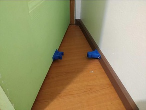 door holder screws household doorstop catch clip home 3d print model - Mito3D