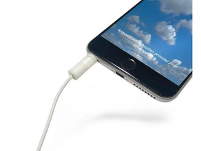 cable de los auriculares protector iphone el teléfono móvil 3d print model - Mito3D