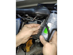 rinforzo portaborraccia al sedile bike sport & outdoors bottle holder water 3d print model - Mito3D