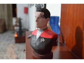 lost starship first officer maquis captain people startrek star trek 3d print model - Mito3D