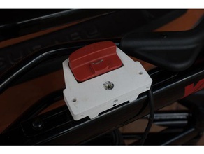yakima a retenção 2 licença de luzes da placa montagem esporte & ao ar livre bicicleta carro rack armazenamento 3d print model - Mito3D