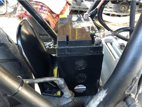 cb750 à dact de boîte batterie mini fender l'automobile café racer honda moto 3d print model - Mito3D
