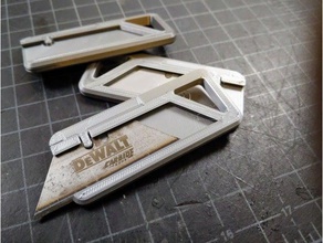 edc utility blade holder hand tools birthday present christmas gift cutter dewalt everydaycarry every day carry keychain knife stanley tool 3d print model - Mito3D