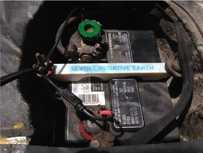 mg mgb Batterie gedrückt halten automotive Batterie-Halter Auto-Batterie - Auto-Teile fusion 360 gt 3d print model - Mito3D