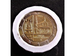 duas moedas de euro titular e selos 3d print model - Mito3D