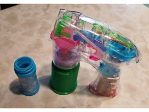 pistola a bolle di sapone contenitore giocattolo & accessori gioco 3d print model - Mito3D