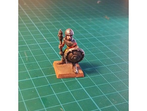 soldier knight mace 28mm no supports games dnd dungeons dragons infantry medieval support needed rpg tabletop warhammer warrior 3d print model - Mito3D