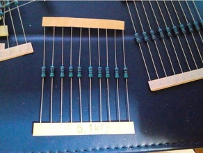 résistance-bande-outil de l'électronique eletronics résistance la bande outil d'organisation 3d print model - Mito3D
