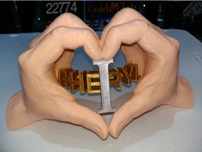 corazón con las manos el amor esculturas escritorio mesa de 3d print model - Mito3D