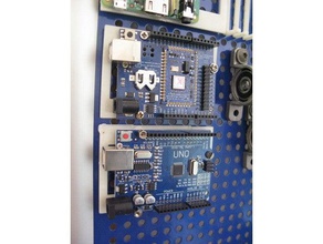 arduino montage métrique pegboard arduino-halter f r metrisches porte-outils & boîtes javaino de 3d print model - Mito3D
