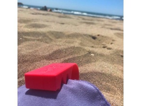 toalha de alicates - pince guardanapo as ferramentas arquitetura praia cortina rolha férias outil plage alicate titular verão o sol ferramenta vacances 3d print model - Mito3D