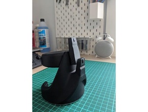 cup mount 3d design bmw i3 automotive 3d print model - Mito3D