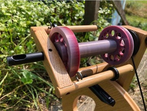louet scotch tension spinning wheel bobbin hobby julia s10 victoria yarn 3d print model - Mito3D