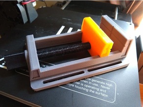 e-morsa as ferramentas área de trabalho morsa oficina ferramenta 3d print model - Mito3D
