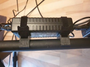 collier velcro fentes de 25 mm diamètre l'organisation la pince klettband pipe clamp montage 3d print model - Mito3D