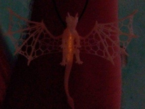 glowing dragon pendant jewelry 3d print model - Mito3D