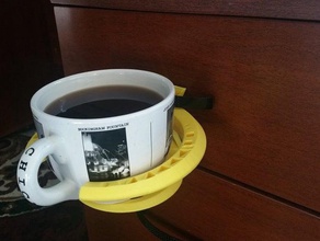 nessuna fuoriuscita di escursioni supporto tazza caffè titolare 3d print model - Mito3D