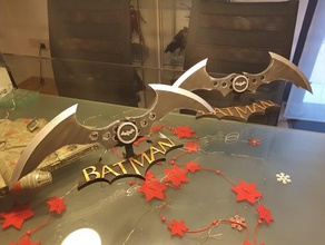 batarang stand volver a guardar dimensiones de montaje las esculturas arkham knight pie batman 3d print model - Mito3D