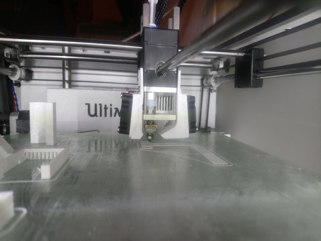 duto do ventilador ultimaker 2 2+ Impressora 3d de peças 3D print model - Mito3D