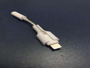 iphone aux protector el teléfono móvil adaptador es válida para quitar apple cable titular lightining 3d print model - Mito3D