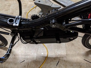 perfomer objetivo recument ebike de conversão suporte da bateria esporte & ao ar livre reclinada bicicleta reclinável 3d print model - Mito3D