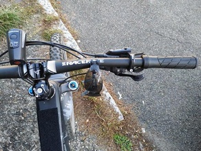 Fahrrad Sonnenbrille Halter gadgets mountain-bike Sonnenbrillen clip 3d print model - Mito3D