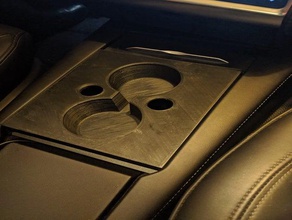 tesla model s, o console de suporte copo a indústria automotiva s 3d print model - Mito3D