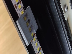 crudo di striscia del led clip v-tac strip 10mm 4max l'adesivo il coperchio calore pannello 3d print model - Mito3D