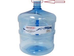 tornillo de 5 galones americanos la criada jarra agua tapón botella De americana mucama cap tapa el wal-mart walmart 3d print model - Mito3D