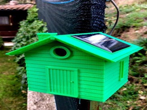 meteo estação de aves casa arduino passarinho a caixa jardim meteostation ao ar livre energia solar painel madeira 3d print model - Mito3D