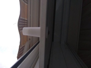 blind stop home window clip 3d print model - Mito3D