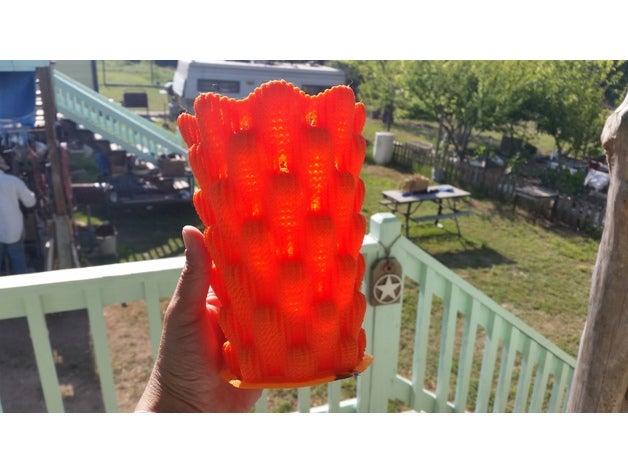 sine vase - cylinder & heart openscad 3D print model - Mito3D