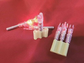 illuminato freccia cocche titolare nockturnal tiro con l'arco attrezzature 3d print model - Mito3D