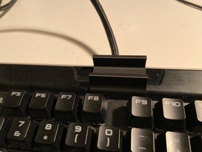 k95 corsair soporte de teléfono teclado mecánico nota 9 samsung 3d print model - Mito3D