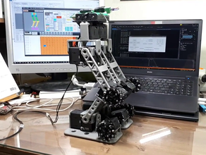 robot bipède mecaum-roues le 3d print model - Mito3D