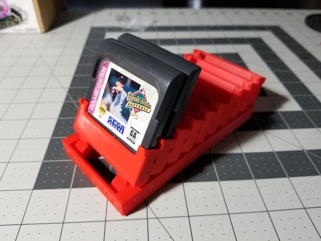 hacia adelante sega game gear soporte del cartucho de usos los segmentos filamento 1,75 mm pernos bisagra juego engranajes 3D print model - Mito3D