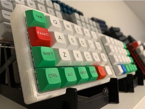 single triplo teclado mecânico stand de exibição suporte exposição 3d print model - Mito3D