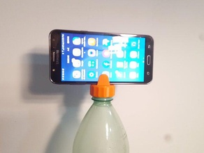 soporte celular para una tapa de botella la cap teléfono móvil pie plástico agua 3d print model - Mito3D