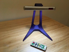 lámpara de escritorio, dispositivos portátiles e inalámbricos desklamp la portable 3d print model - Mito3D