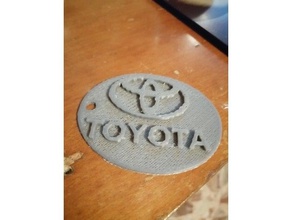 toyota portachiavi 3d auto keychain i il logo toyotacar 3d print model - Mito3D