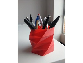 poly düşük porta lapiceros - kalemlik kalem tutucu sahibi lapiz 3d print model - Mito3D