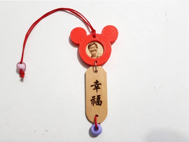 photo frame keychain mickey mouse fotografia da foto 3D print model - Mito3D