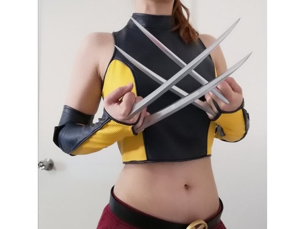 x-23 laura kinney wolverine claws claw foot x23 3D print model - Mito3D