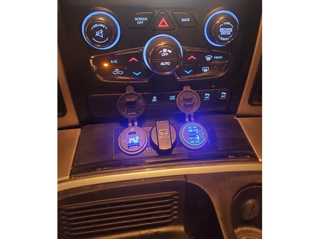 dodge ram usb paneli mount 3D print model - Mito3D